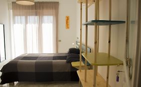 Apple guest house